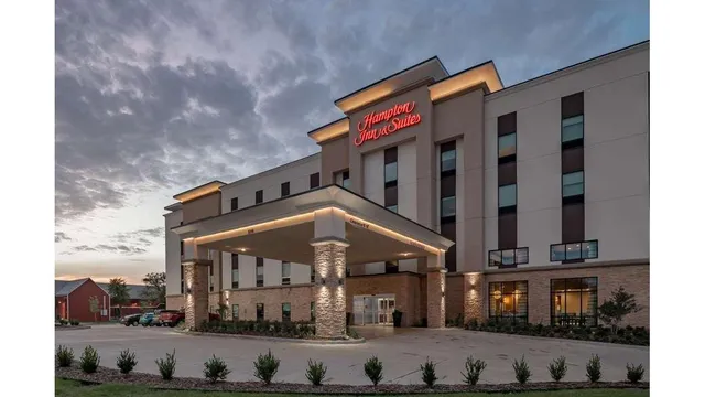 Hampton Inn & Suites Dallas/Plano Central