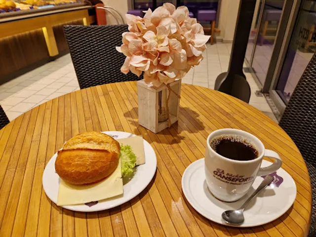 Bäcker Ganseforth KG