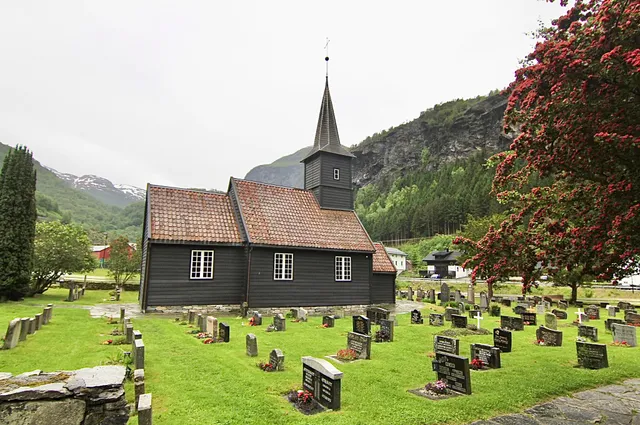 Flåm kyrkje