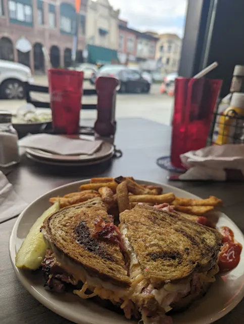 Chef Ray's Diamond Bar and Grill