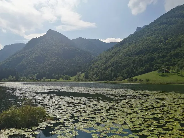 Lago d'Ampola