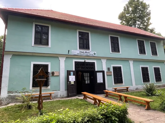 Zilahy Aladár-Erdészeti Múzeum (Wessely-kastély)