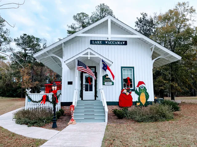 Lake Waccamaw Depot Museum