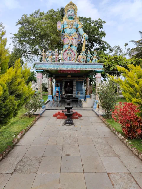 Trimurti Temple And Trimurti Adyatma Mandir