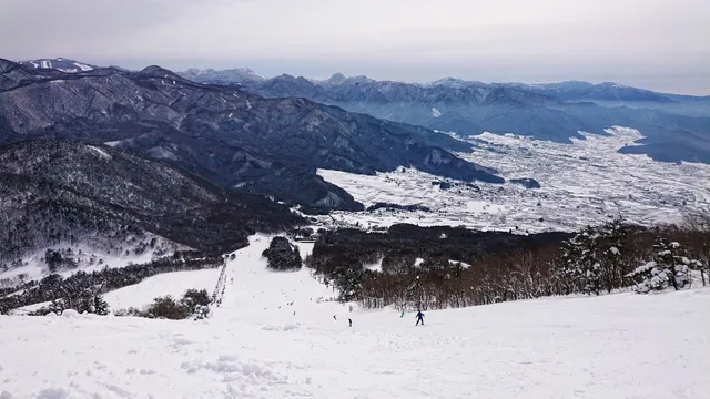 Yomase Onsen Ski Resort