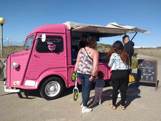 Bar mobile du Cornet d'Amour (glacier)