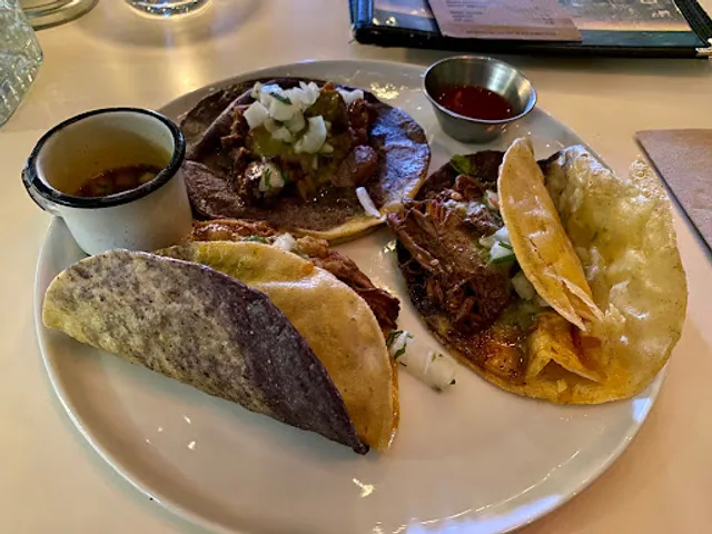 La Taqueria Pinche Taco Shop