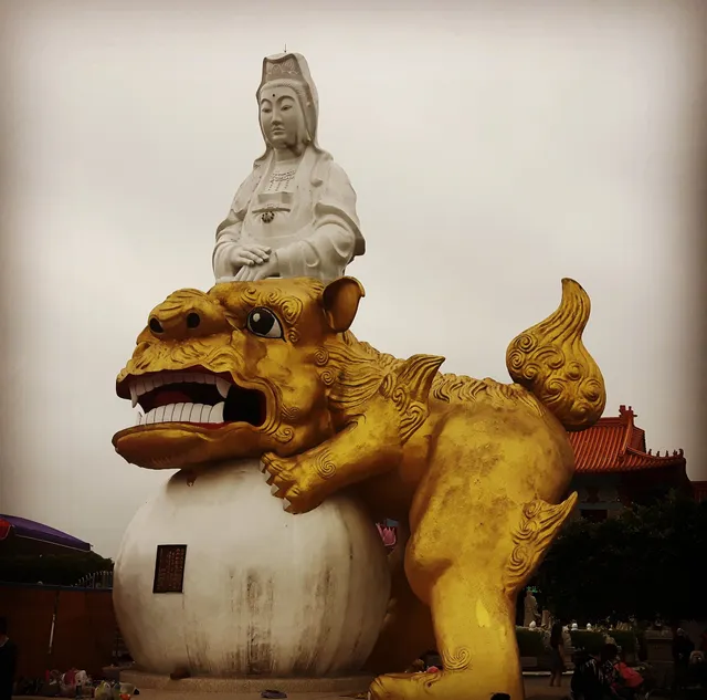 Keelung Totoro mural