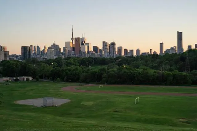 Riverdale Park East