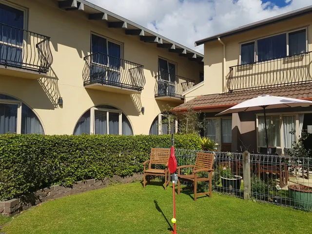 299ondevonwest motel