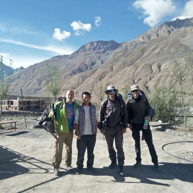 Yankit home stay kaza