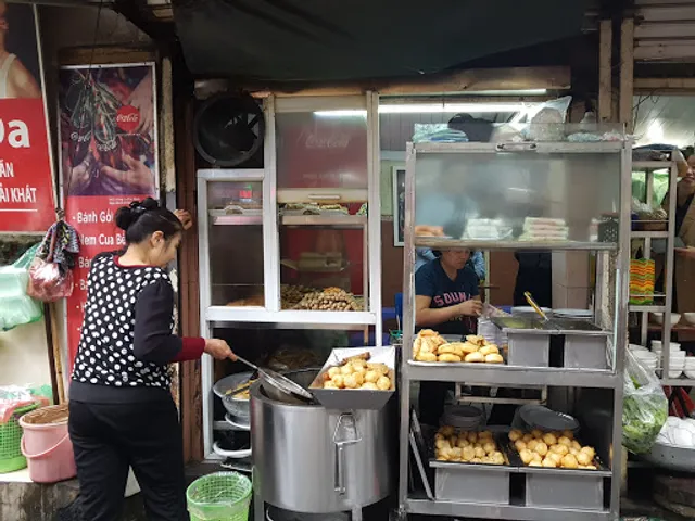 Cửa hàng bánh gối Lý Quốc Sư