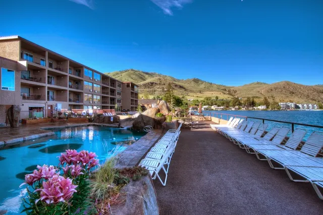 Grandview On the Lake