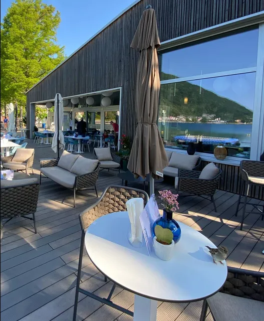 BOLA 12 cocktail lounge