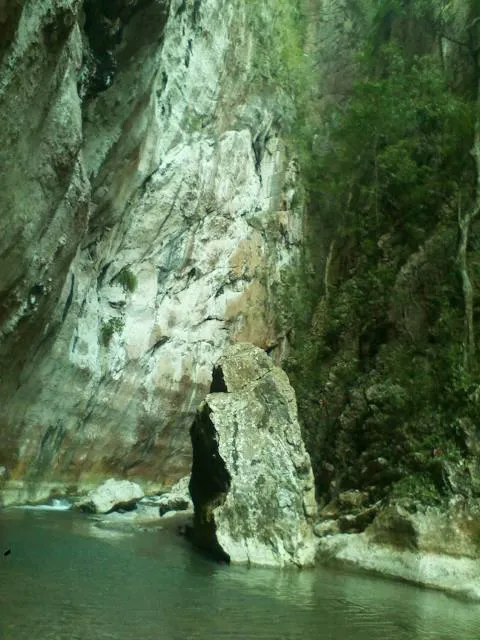 "The Doors of Miraflores"