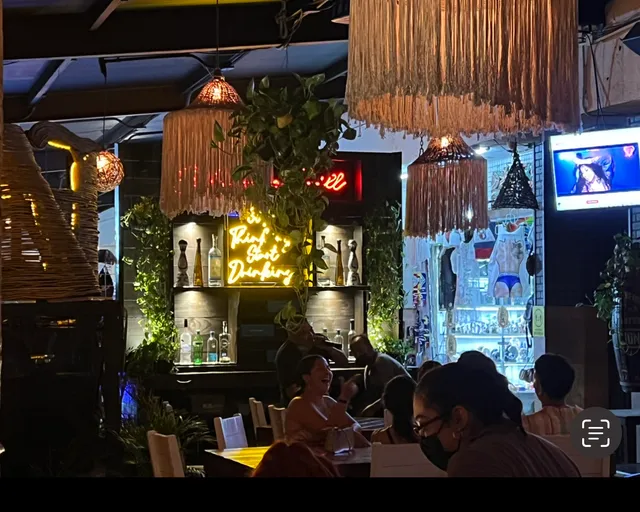 EL GRANERO GRILL & DRINKS