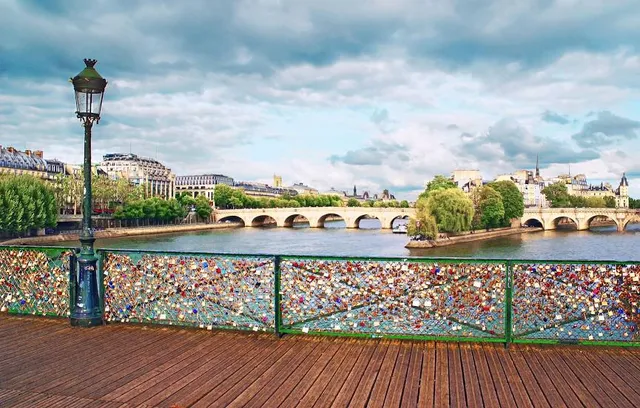 Pont des Arts