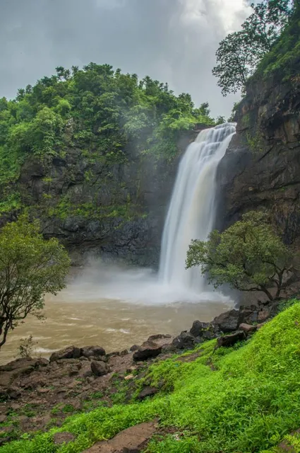 Dabhosa Waterfalls