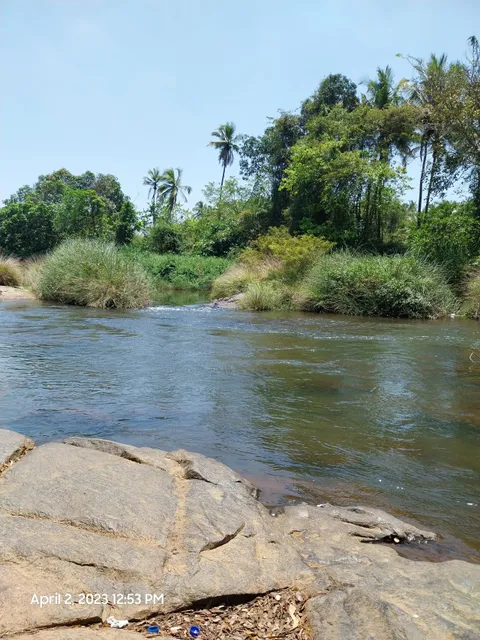 Amona Riverside Picnic Spot