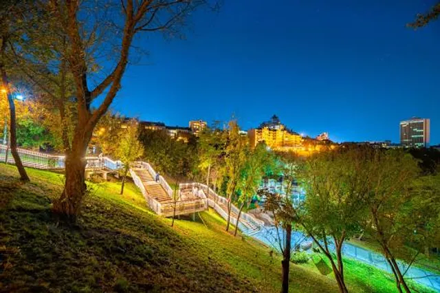 Park Landscape Alley