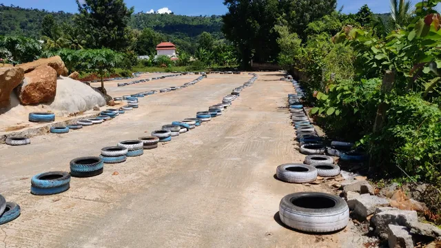 Nitro sphere adventure ( yelagiri karting)