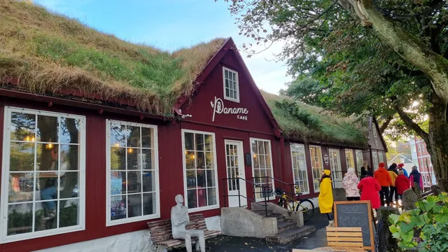 H. N. Jacobsens Bókahandil