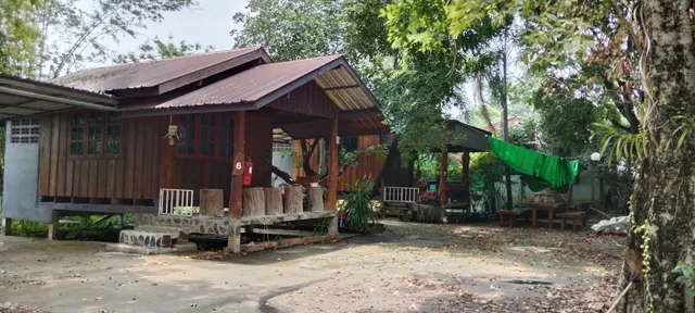 เรือนพักเคียงน่าน