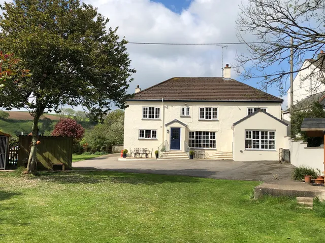 Lynwood House Bed and Breakfast Cornwall