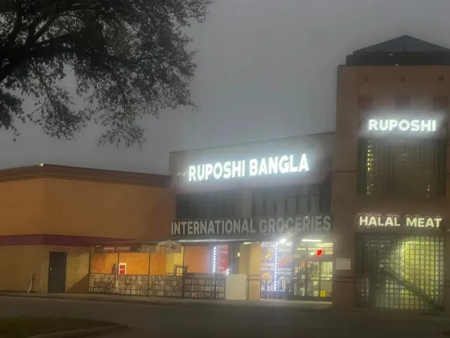 RuposhiBangla Groceries and Restaurant