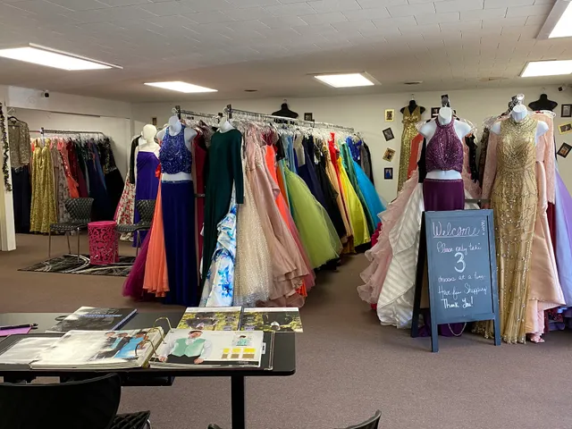Cinderella's Threads Dress Shop