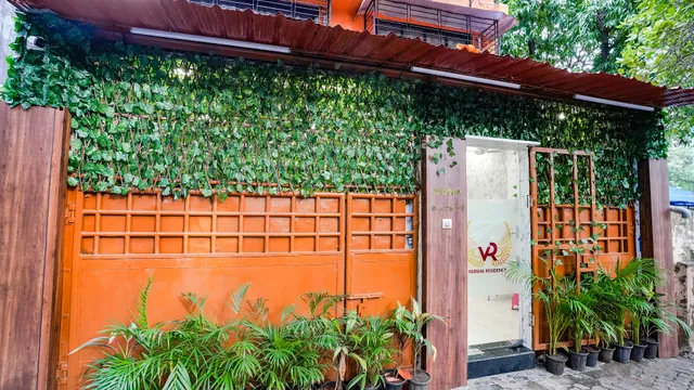 FabHotel Varsha Residency - Hotel in Ghatkopar