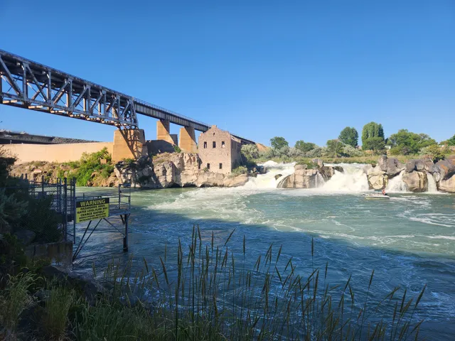 American Falls Dam
