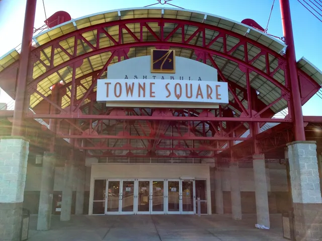 Ashtabula Towne Square