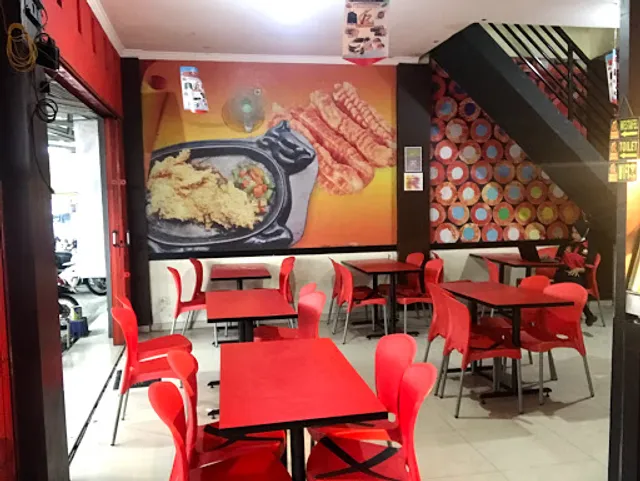 ROCKET CHICKEN SAMBUNG PAYAMAN MAGELANG