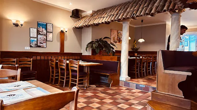 Dolce Vita (Pizza•Pasta•Vino)