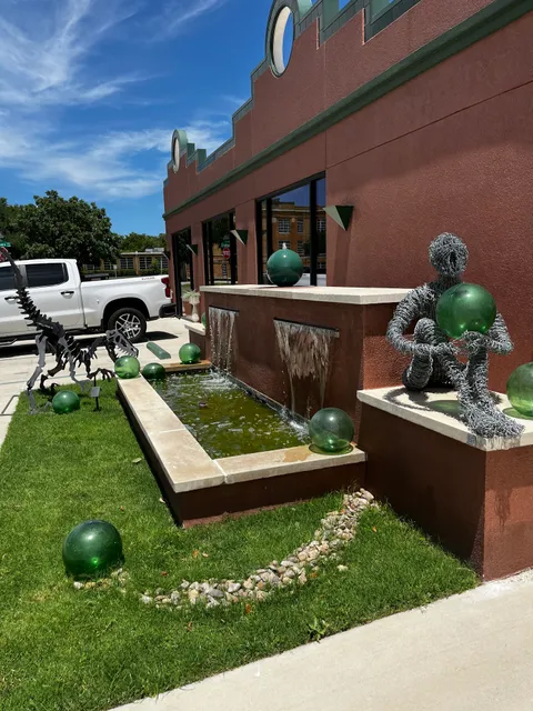 House of NeVille Gallery & Gatherings