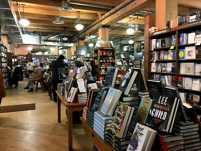 Tattered Cover Union Station