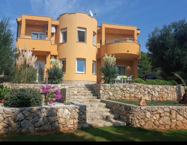 Apartments CARPE DIEM