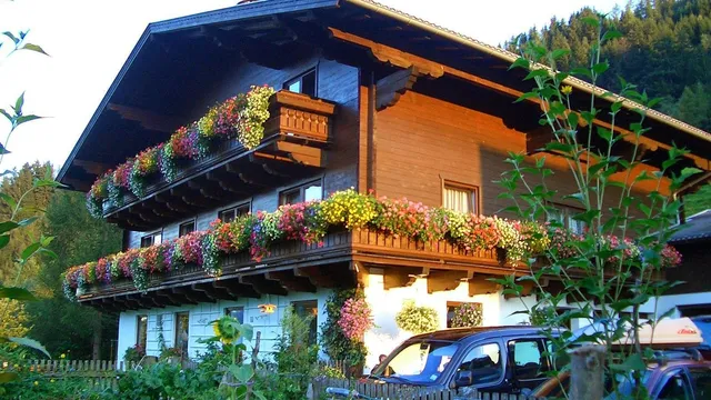 Apartments Ferienwohnungen Zimmer Teglbauernhof