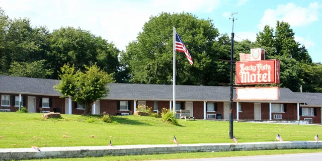 Lucky Vista Motel