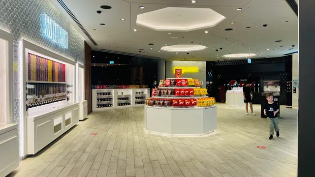 HOYTS Tea Tree Plaza