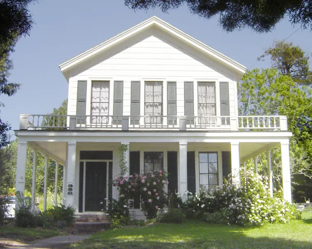 Pescadero's Historic McCormick House Inn