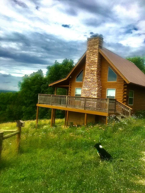 Natural Rock Bridge Cabin