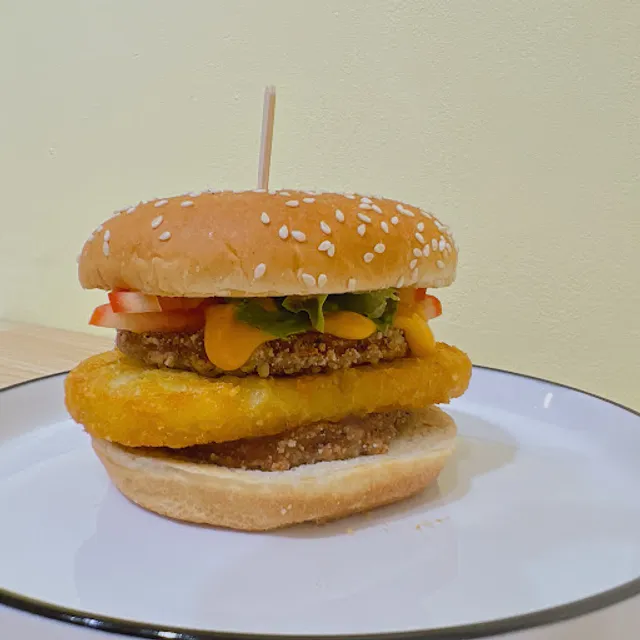 素食早午餐｜G·BURGER 彰化和美店🍔｜公休日請看粉專.LINE社群公告