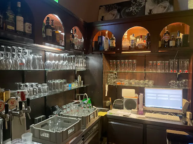 Satchmo Burritos & Burger