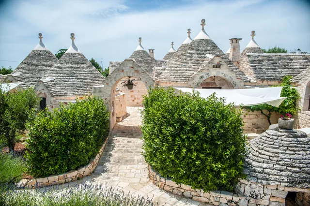 Almapetra Trulli Resort