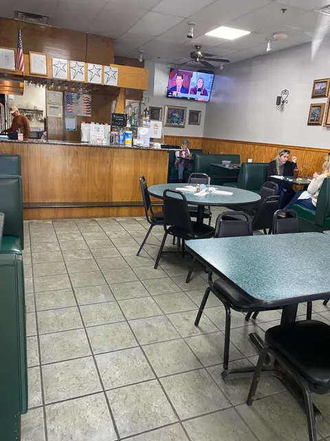 Galleria Trace Plaza