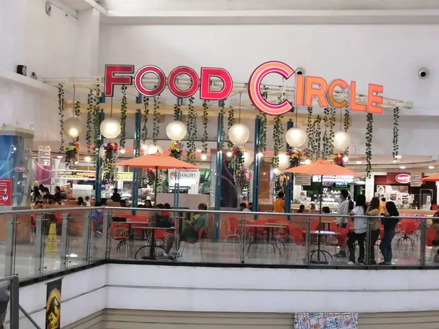 Food Court - Cash & Carry Mall