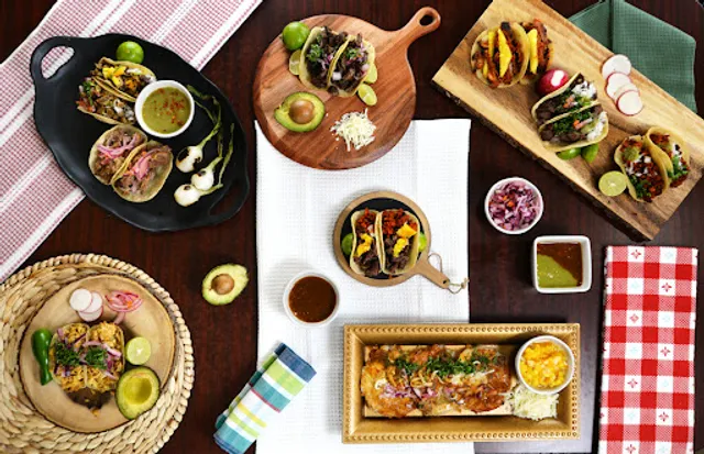 Don Joaquin Street Tacos - Springville