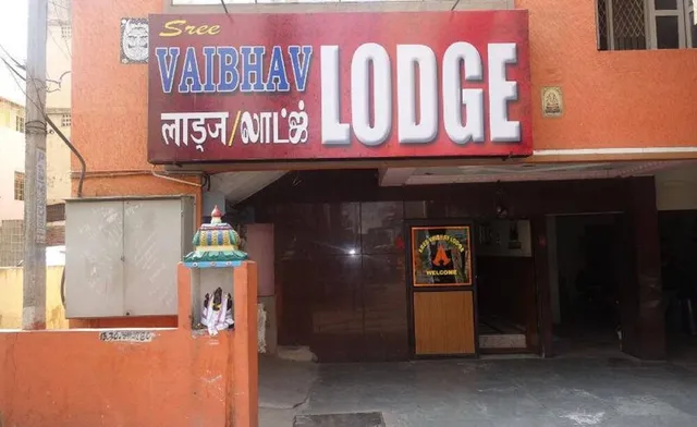 Sree Vaibhav Lodge